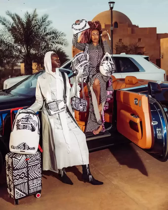 A.I.8 AFRICAN INTELLIGENCE – ORIGIN STORY ZAINO A TRACOLLA A.I.8 AFRICAN INTELLIGENCE – ORIGIN STORY ZAINO A TRACOLLA