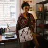 BASQUIAT UFFICIALE SENZA TITOLO (POPCORN AL FORMAGGIO) 1983 SLING MESSENGER BASQUIAT UFFICIALE SENZA TITOLO (POPCORN AL FORMAGGIO) 1983 SLING MESSENGER