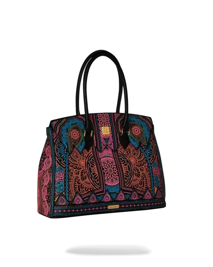 BORSA A MANO DEL PALAZZO DEL REGNO SUPERIORE CON IA BORSA A MANO DEL PALAZZO DEL REGNO SUPERIORE CON IA