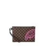 LA POCHETTE CROSSOVER DEGLI ARTISTI TOUCH