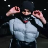 MASCHERA DA PASSEGGIO CUCITA E CHIUSA MASCHERA DA PASSEGGIO CUCITA E CHIUSA